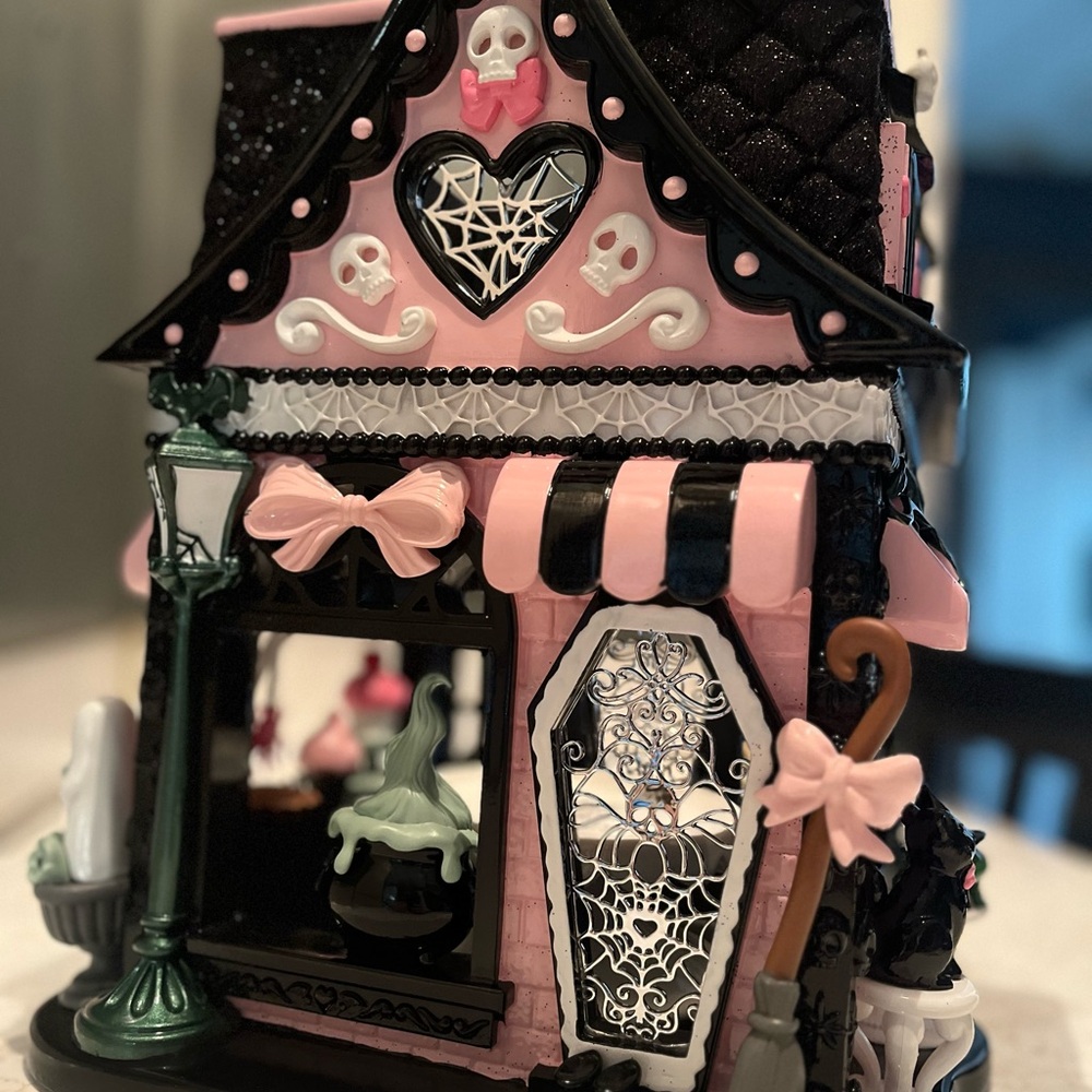 Bath & Body Works Haunted Sweet Shop 2025 *sold out online/in stores*